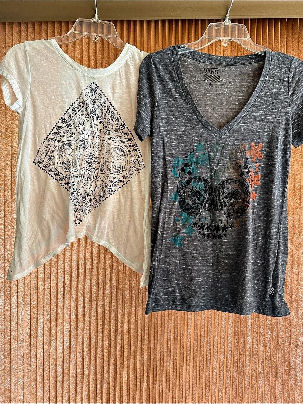 Kandy Kiss and Vans Graphic Short Sleeve Tees Size Large and Medium
